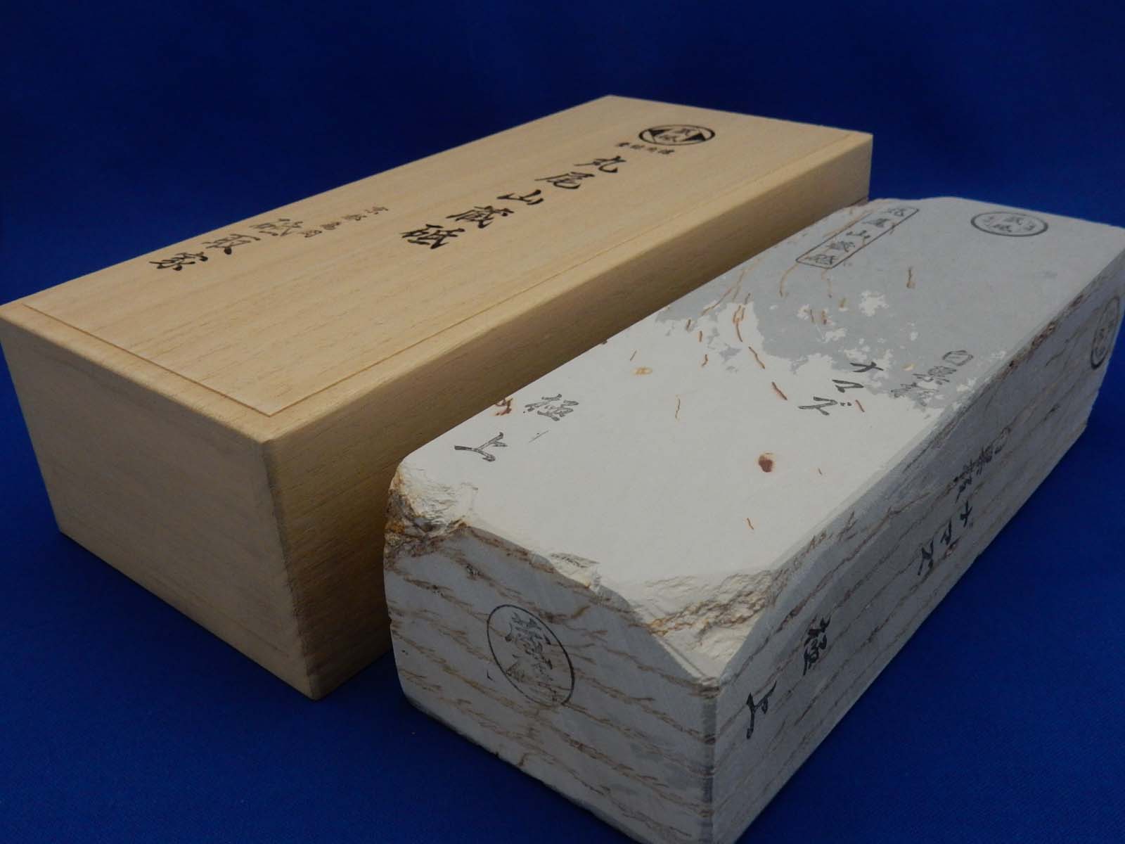 白巣板（桐箱入り） | 天然砥石採掘・販売 砥取家（ととりや）【京都