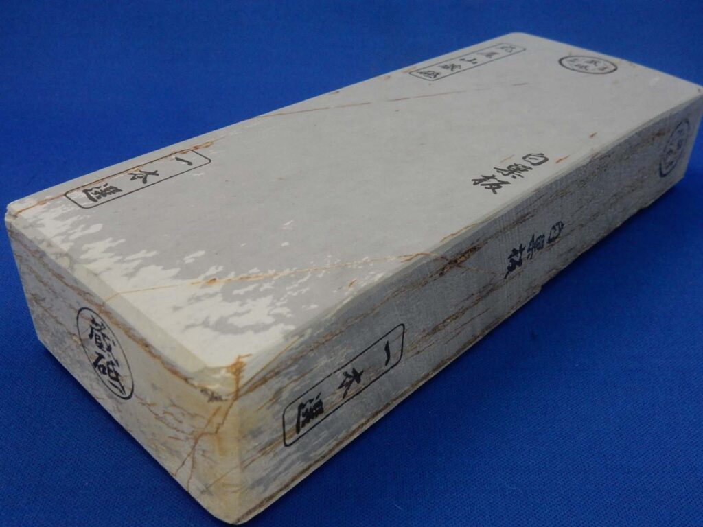 白巣板