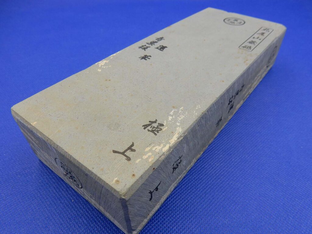 青巣板蓮華