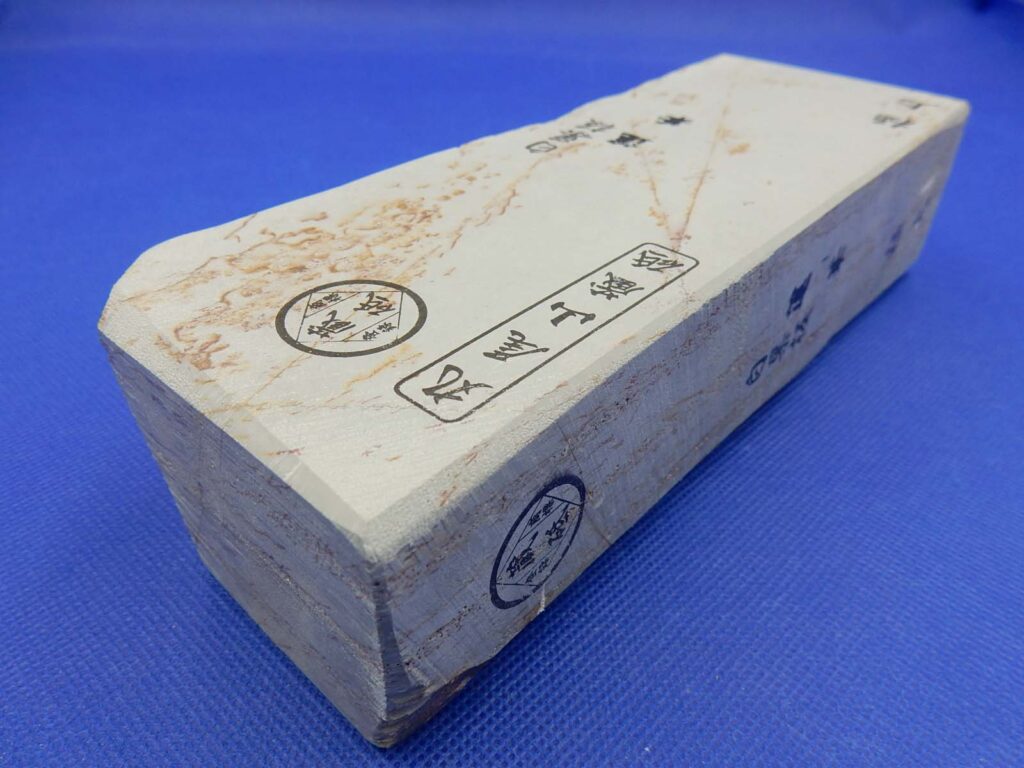 白巣板蓮華