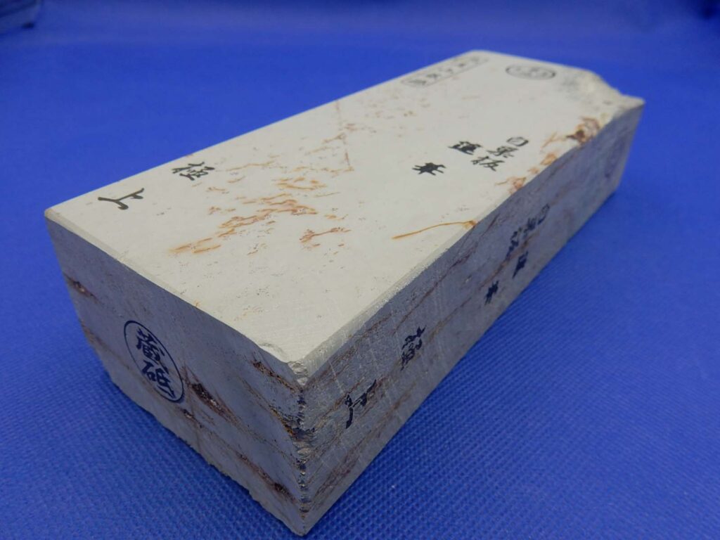 白巣板蓮華