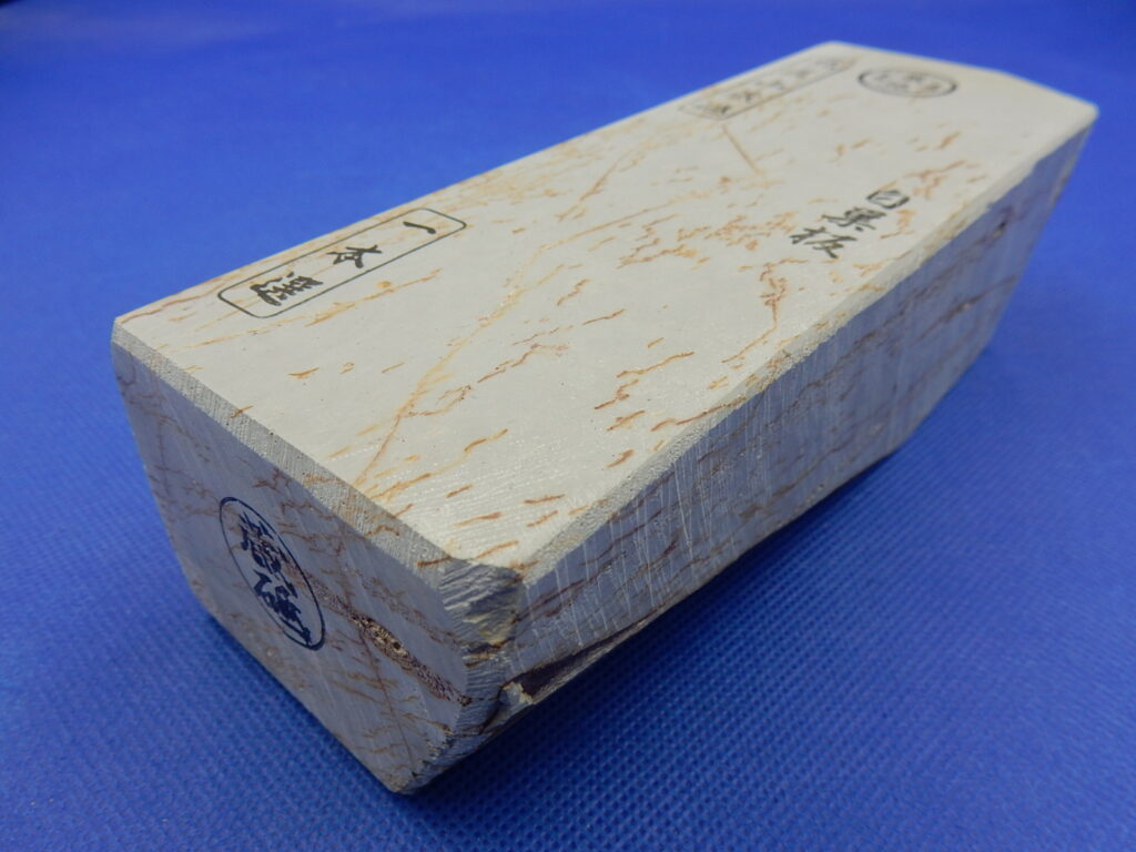 白巣板