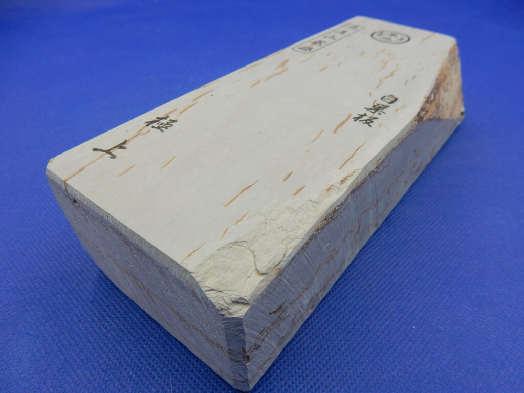 白巣板