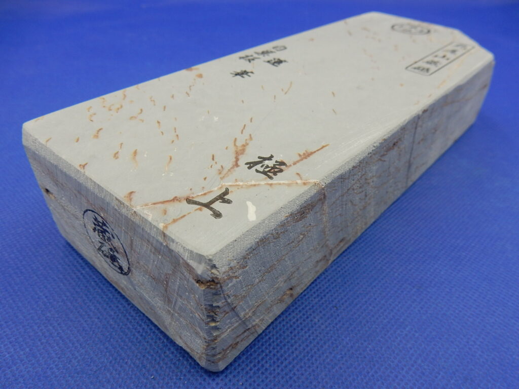 白巣板蓮華