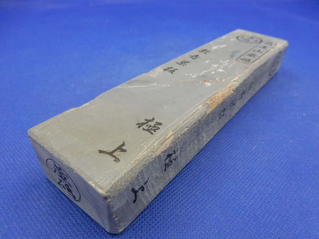 敷青巣板