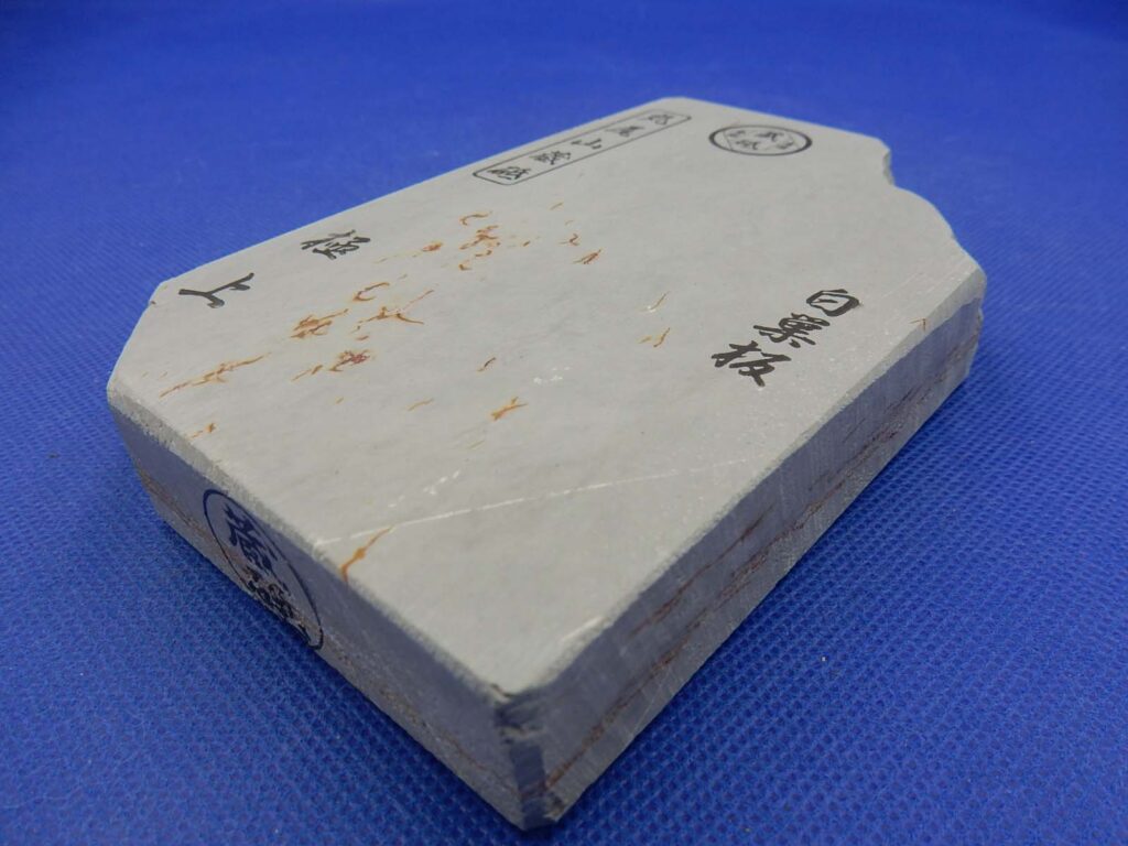 白巣板