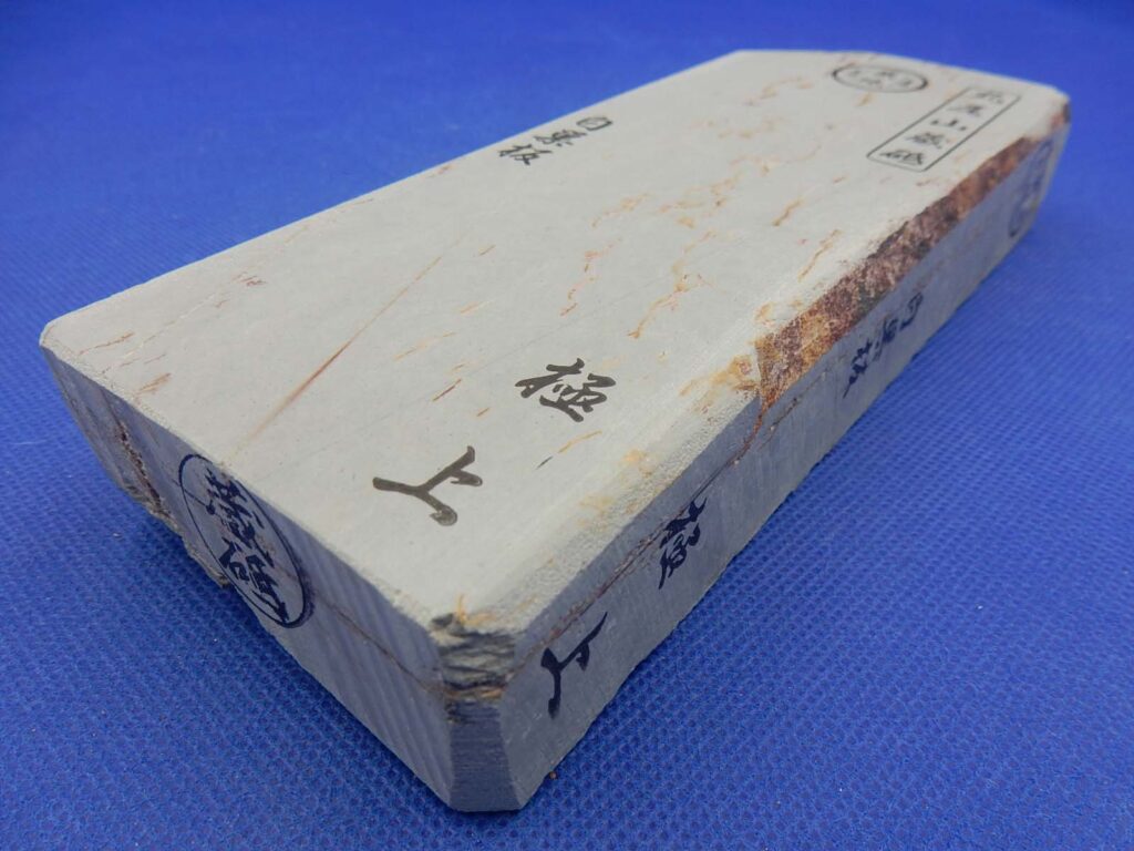 白巣板