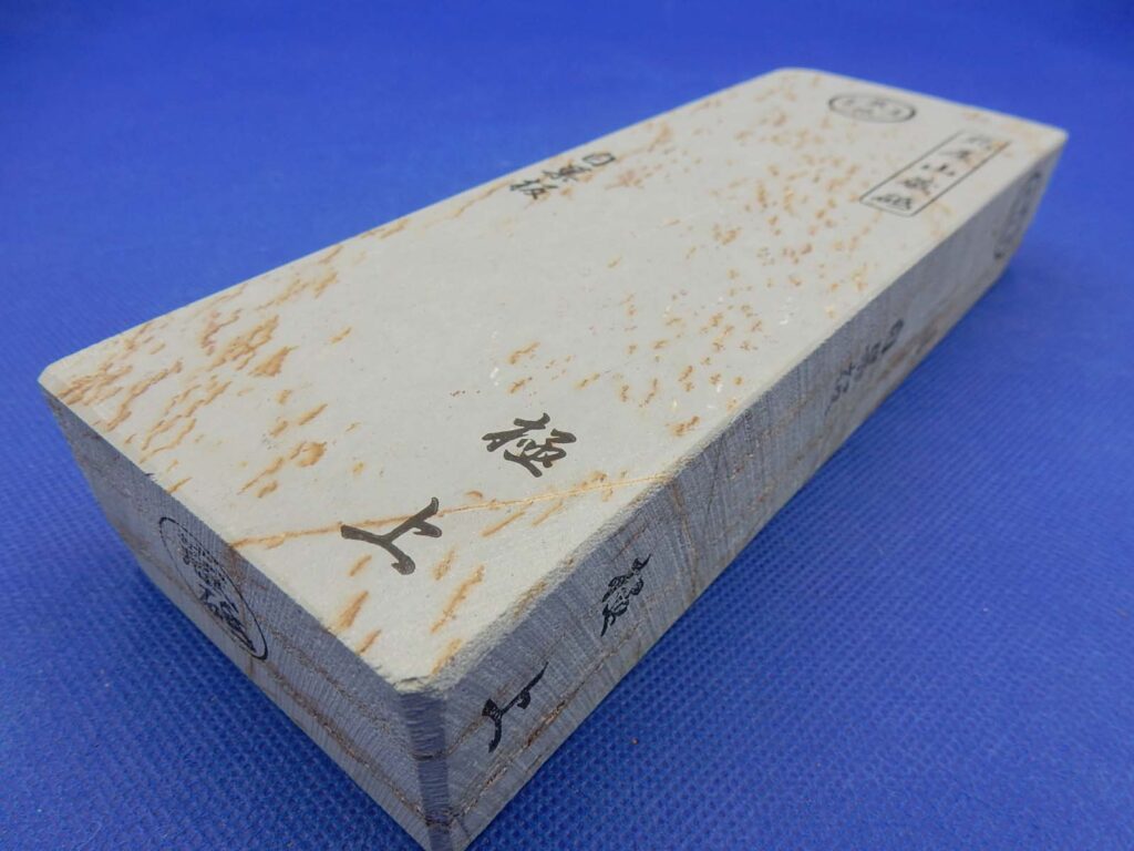 白巣板