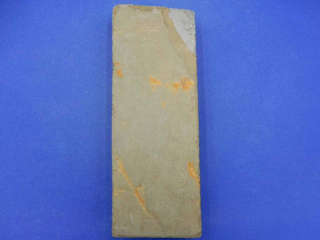 中山白浅黄