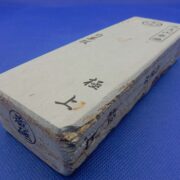 白巣板