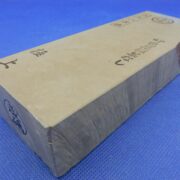 卵色巣板巣なし