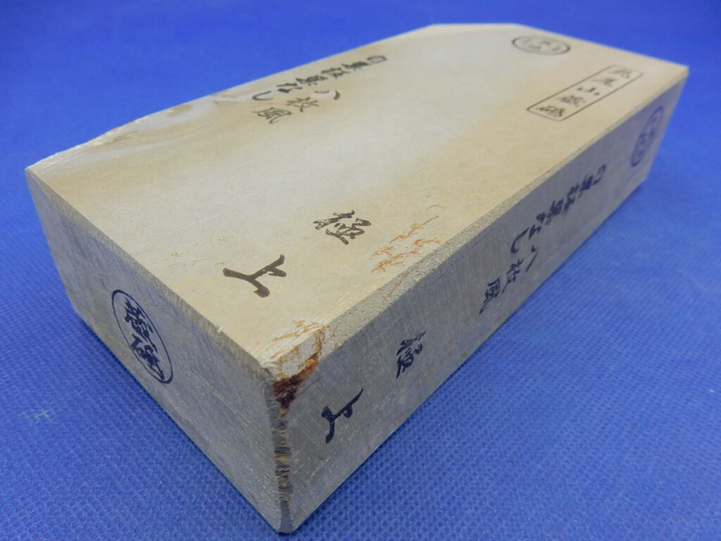 白巣板巣なし八枚風